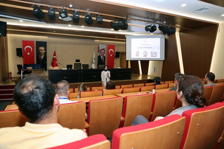 Kayseri Talas personeline ilk yardım eğitimi